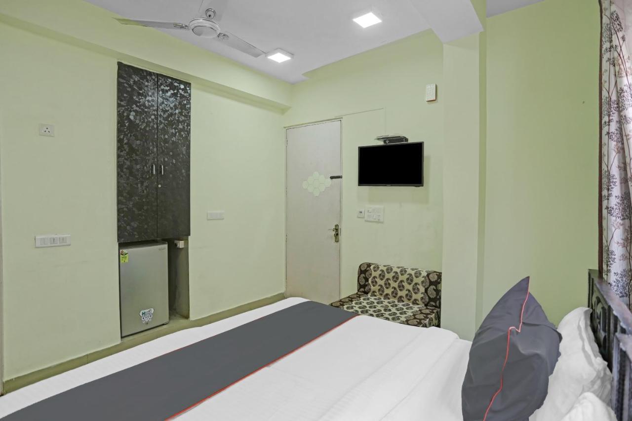 Capital O Premium Villa-2 Ню Делхи Екстериор снимка