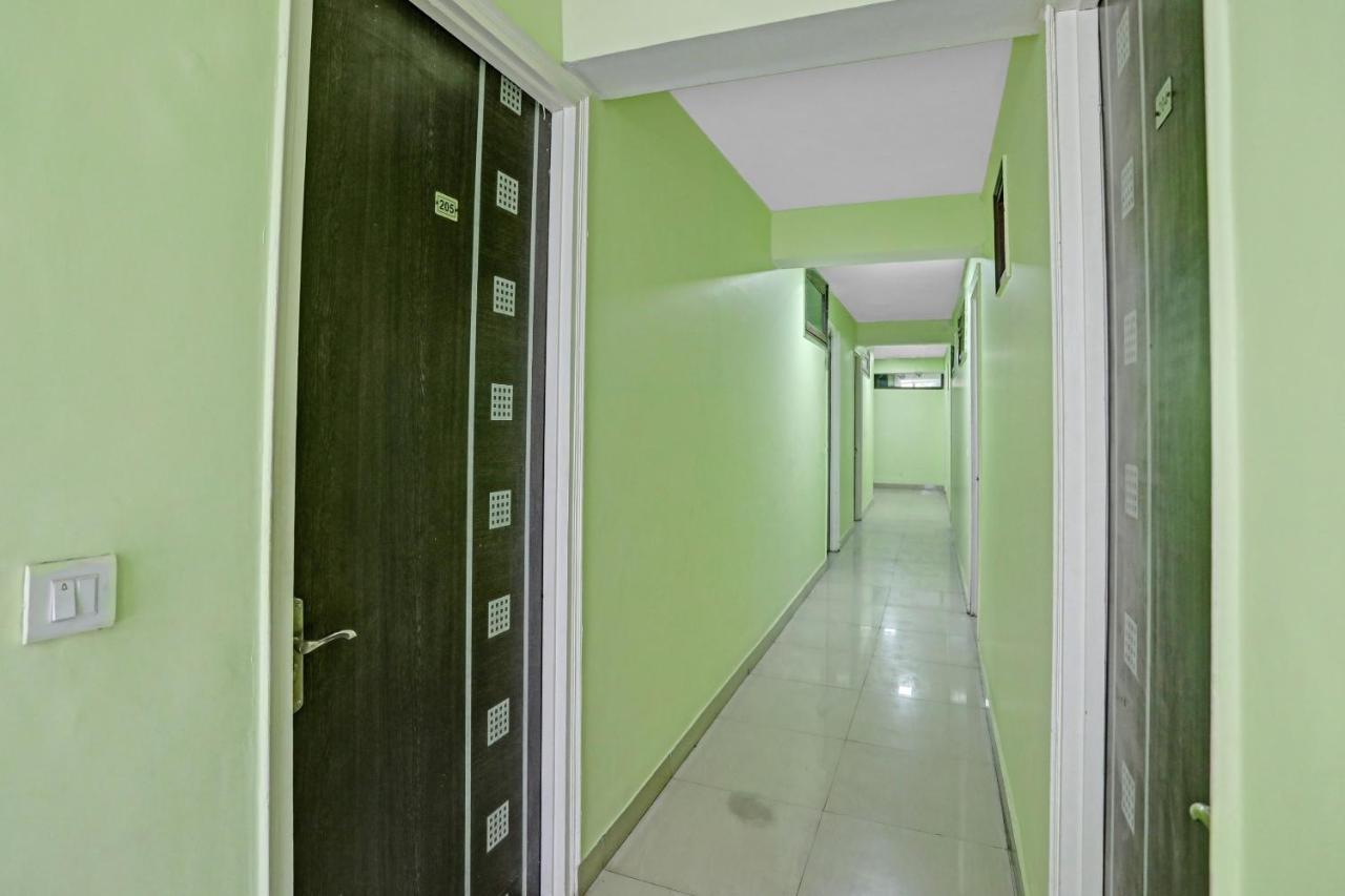 Capital O Premium Villa-2 Ню Делхи Екстериор снимка