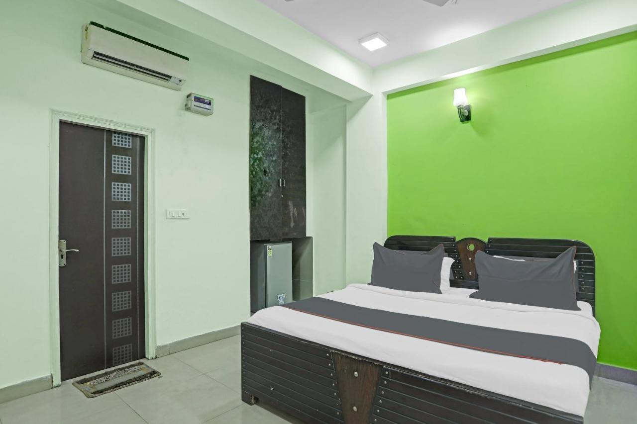 Capital O Premium Villa-2 Ню Делхи Екстериор снимка