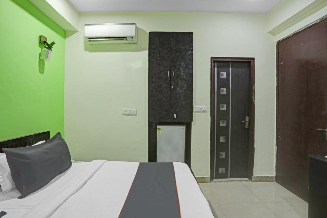 Capital O Premium Villa-2 Ню Делхи Екстериор снимка